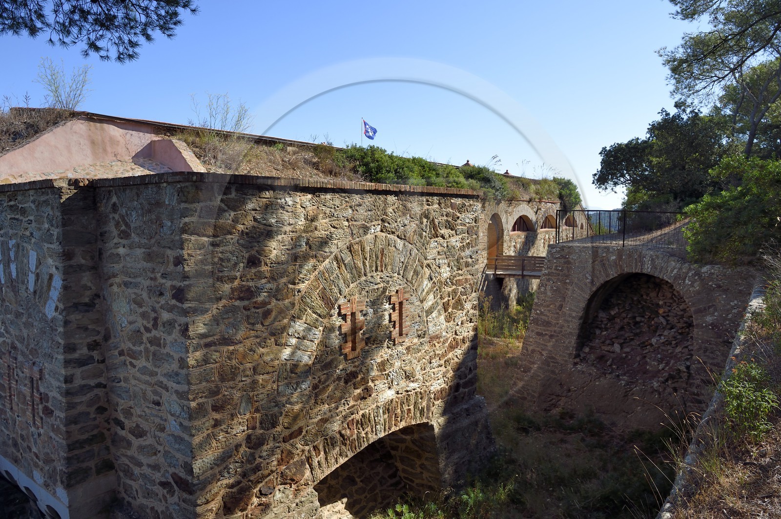 France, Var (83), Iles d'Hyères, parc national de Port Cros, Ile de Porquerolles, le Monastère orthodoxe Sainte-Marie dans l'ancien fort de la Repentance
