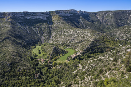 France, Herault, the Causses and the Cevennes, Mediterranean agro pastoral cultural landscape, listed as World Heritage by UNESCO, Saint Maurice Navacelles, Cirque de Navacelles with the rock of the Virgin surrounded by a oxbow of the river La Vis, view from the belvedere side of Blandas in the Gard