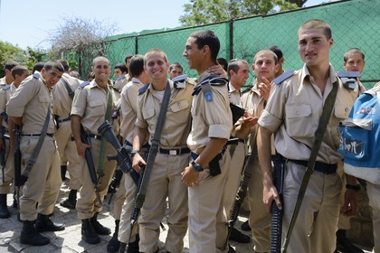 Israel, Jérusalem, ville sainte, jeunes soldats effectuant leur service militaire