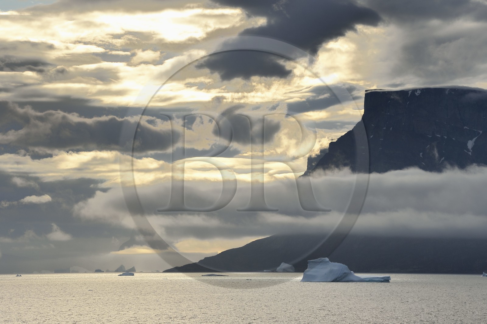 Greenland, west coast, Baffin bay, iceberg in Uummannaq fjord