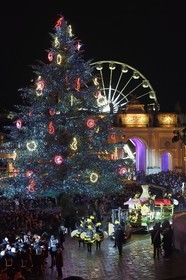 France, Meurthe-et-Moselle, Nancy, place Stanislas, the parade of Saint-Nicolas, parade float of the Medical-Educational Institute and Motor Education Center of Flavigny with Funny Bees