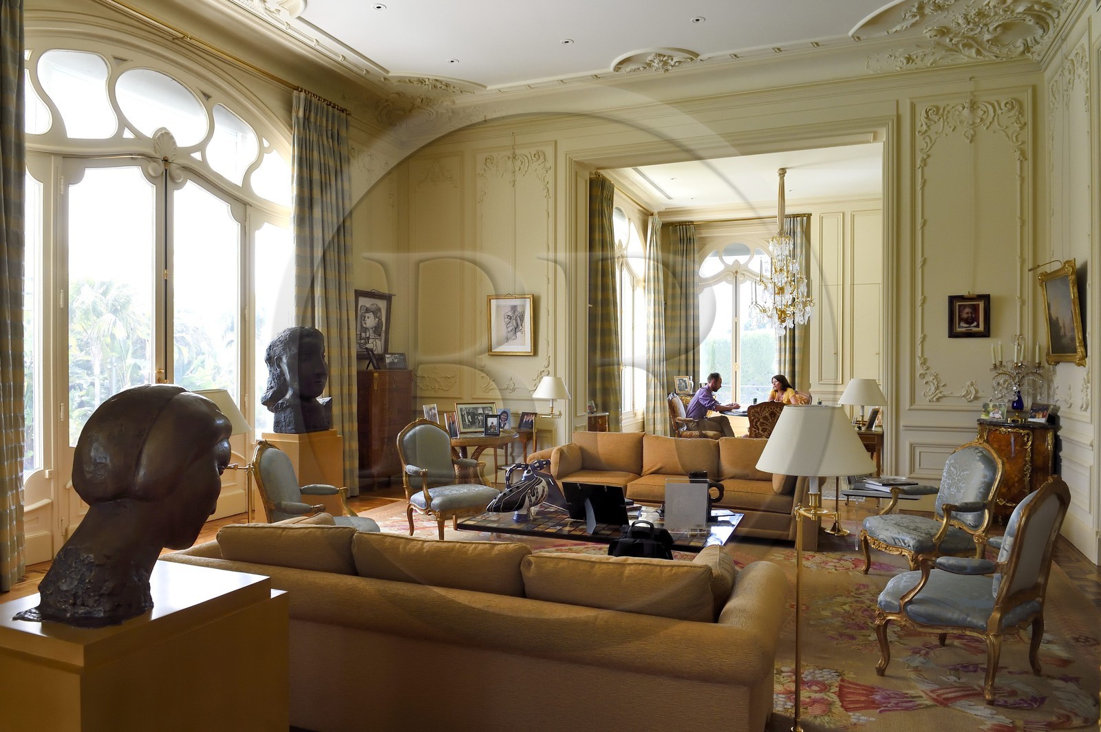 France, Alpes-Maritimes (06), Cannes, la villa La Californie où vécu Pablo Picasso, aujourd'hui renommé le Pavillon de Flore par Marina Picasso, le salon qui était autrefois l'atelier