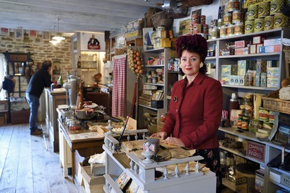 France, Manche, Carentan, L'Atelier, the wartime groceries café, reconstituted by collectors of 1940s military and civilian objects Sylvie and Jean-Marie Caillard, Sylvie Caillard