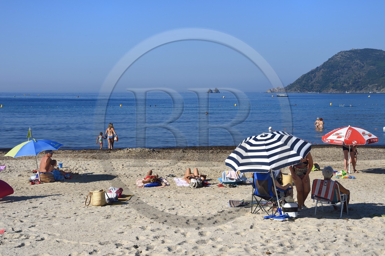 France, Var (83), rade de Toulon, La Seyne-sur-Mer, la plage des Sablettes