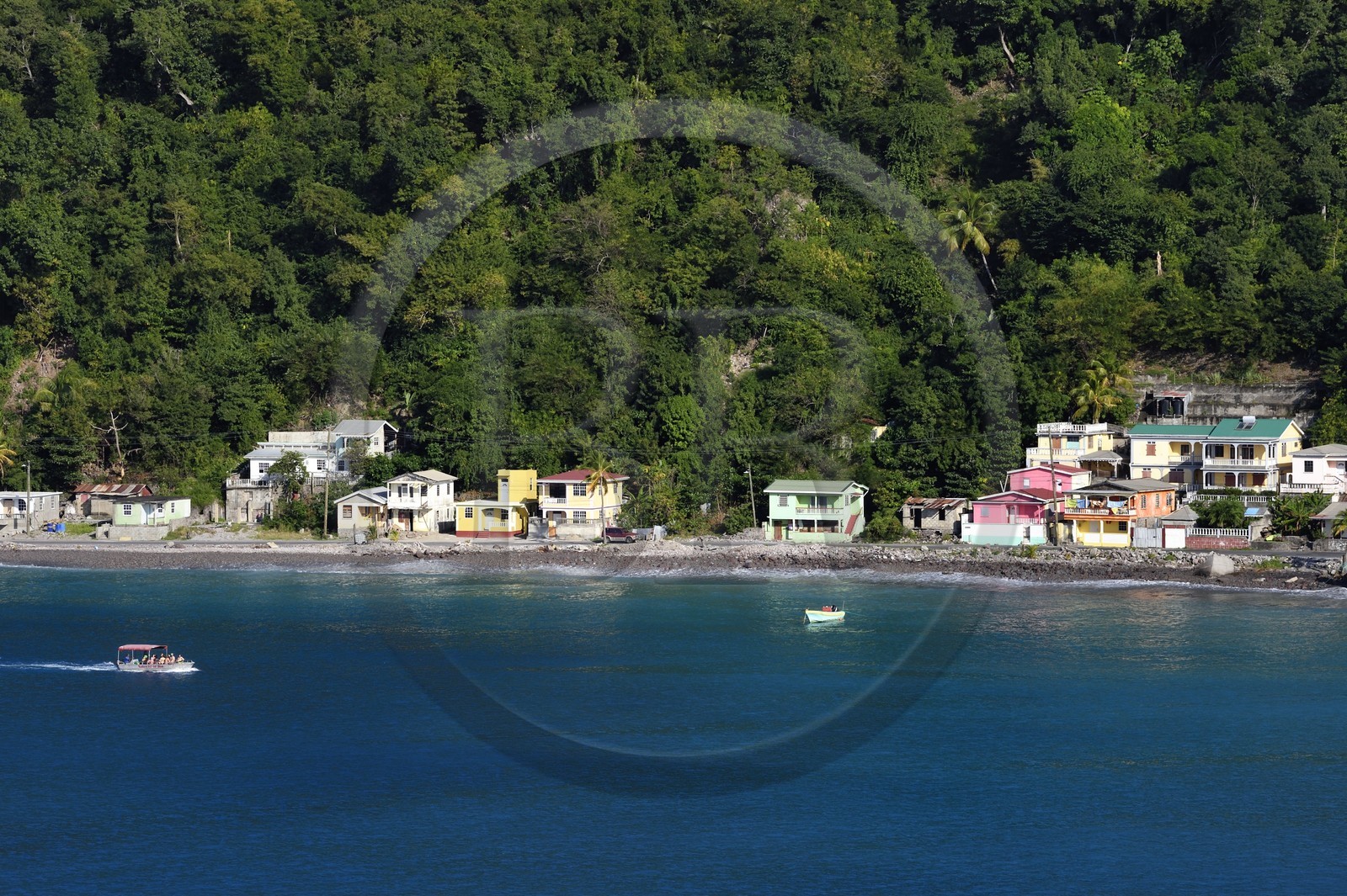 Caraïbes, Ile de la Dominique, baie de Soufrière, le village Scotts Head