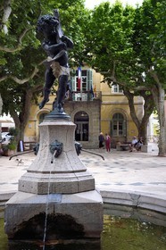 France, Var, Massif des Maures, Collobrières, around the Place de la Libération fountain