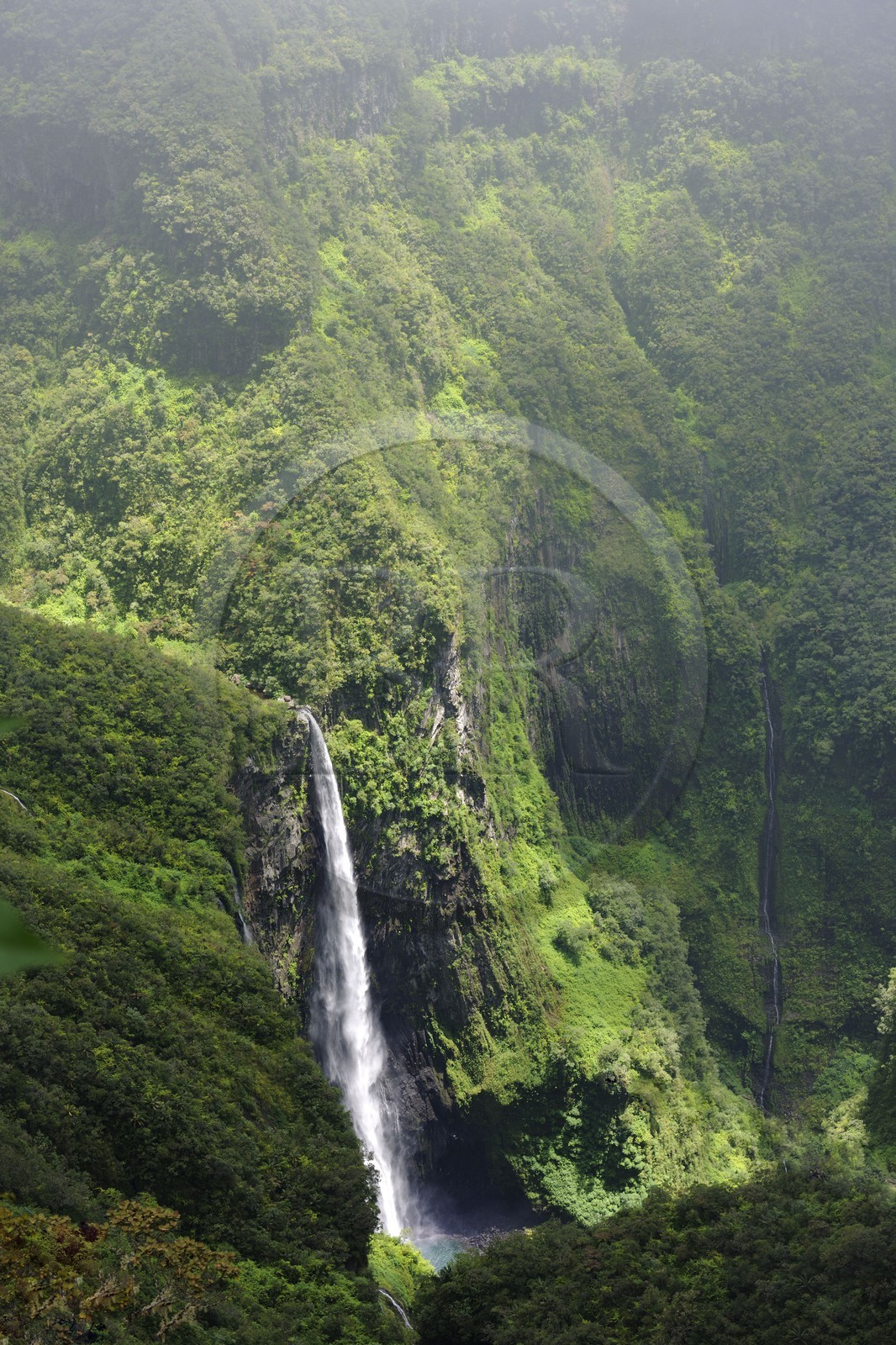 France, île de la Réunion, cirque de Salazie, classé Patrimoine Mondial de l'UNESCO, la cascade du trou de fer