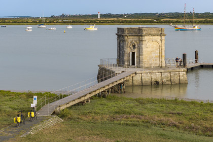 France, Charente Maritime, Saint-Nazaire-sur-Charente, the Royal Fountain of Lupine along the Charente river is the most remarkable of the last three existing fountains (aerial view)