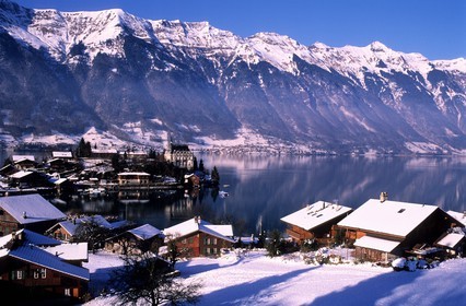Switzerland, region of Bern (Bernese Oberland), the lake of Brienz and the town