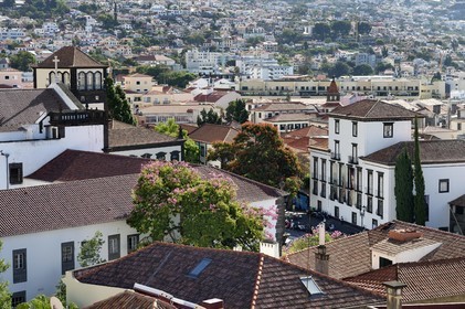 Portugal, Madeira Island, Funchal, praca do municipio, the Museum of Sacred Art housed in the former episcopal palace on the town hall square