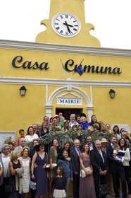 France, Corse-du-Sud (2A), Cargèse, mariage à la mairie aussi appelée Casa Cumuna