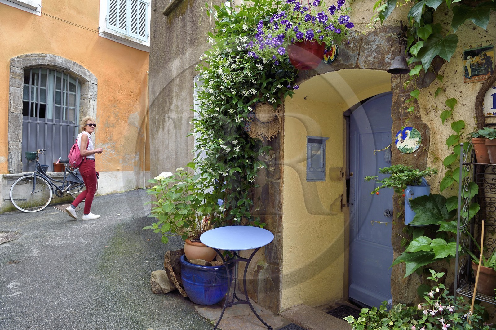 France, Var (83), Massif des Maures, Collobrières, rue Béranger, ruelle du vieux village