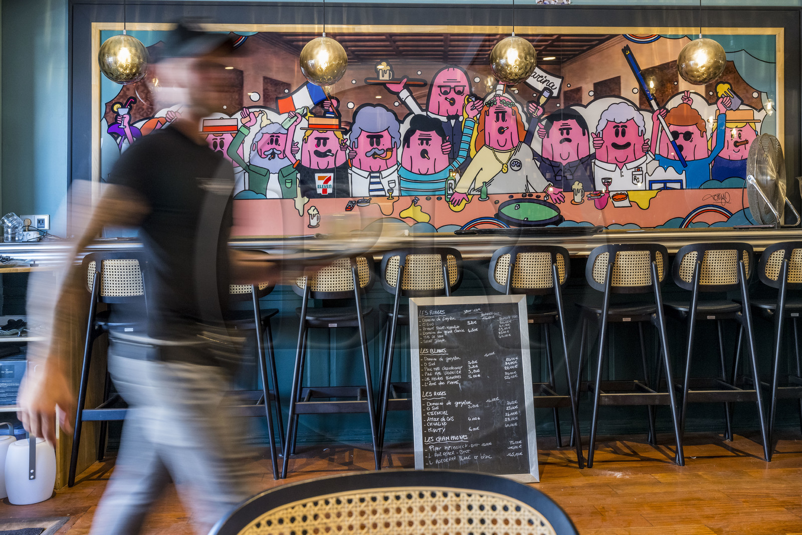 France, Hérault (34), Sète, oeuvre de l'artiste Tony Bosc dans le restaurant Le Marina sur le quai de la Résistance