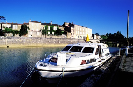 France, Gers, Condom port