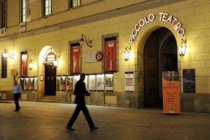 Italie, Lombardie, Milan, le Piccolo Teatro sur la via Dante