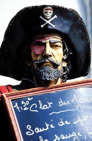 France, Morbihan, Auray, Saint Goustan area, a pirate holding a set menu