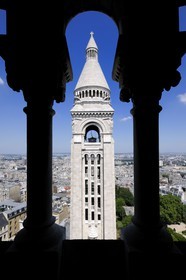 France, Paris (75), Montmartre, le clocher de la basilique du Sacré-Cœur de l'architecte Paul Abadie achevée en 1914