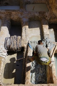 Maroc, Moyen Atlas, Fès, ville impériale, médina classée Patrimoine Mondial de l'UNESCO, Fès el Bali, quartier des tanneurs, Chouara