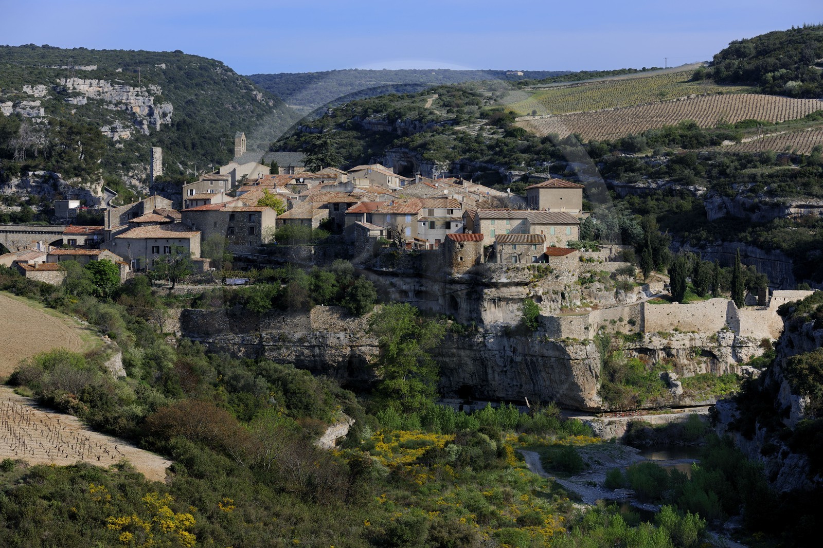 France, Hérault (34), Pays Cathare, Minerve, labellisé Les Plus Beaux Villages de France France, Hérault (34), Pays Cathare, Minerve, labellisé Les Plus Beaux Villages de France