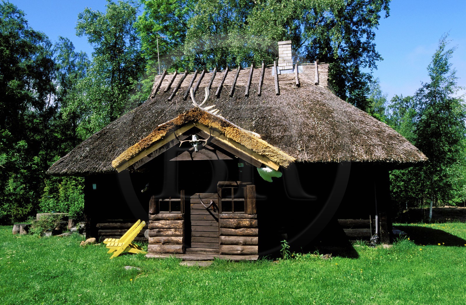 Estonie (Pays Baltes), île de Muhu, village de pêcheurs de Koguva, maison traditionnelle en bois Estonie (Pays Baltes), île de Muhu, village de pêcheurs de Koguva, maison traditionnelle en bois
