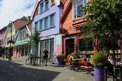 Norvège, Rogaland, Stavanger, le café Boker & Borst (Books&Booze) dans la rue Holmegate