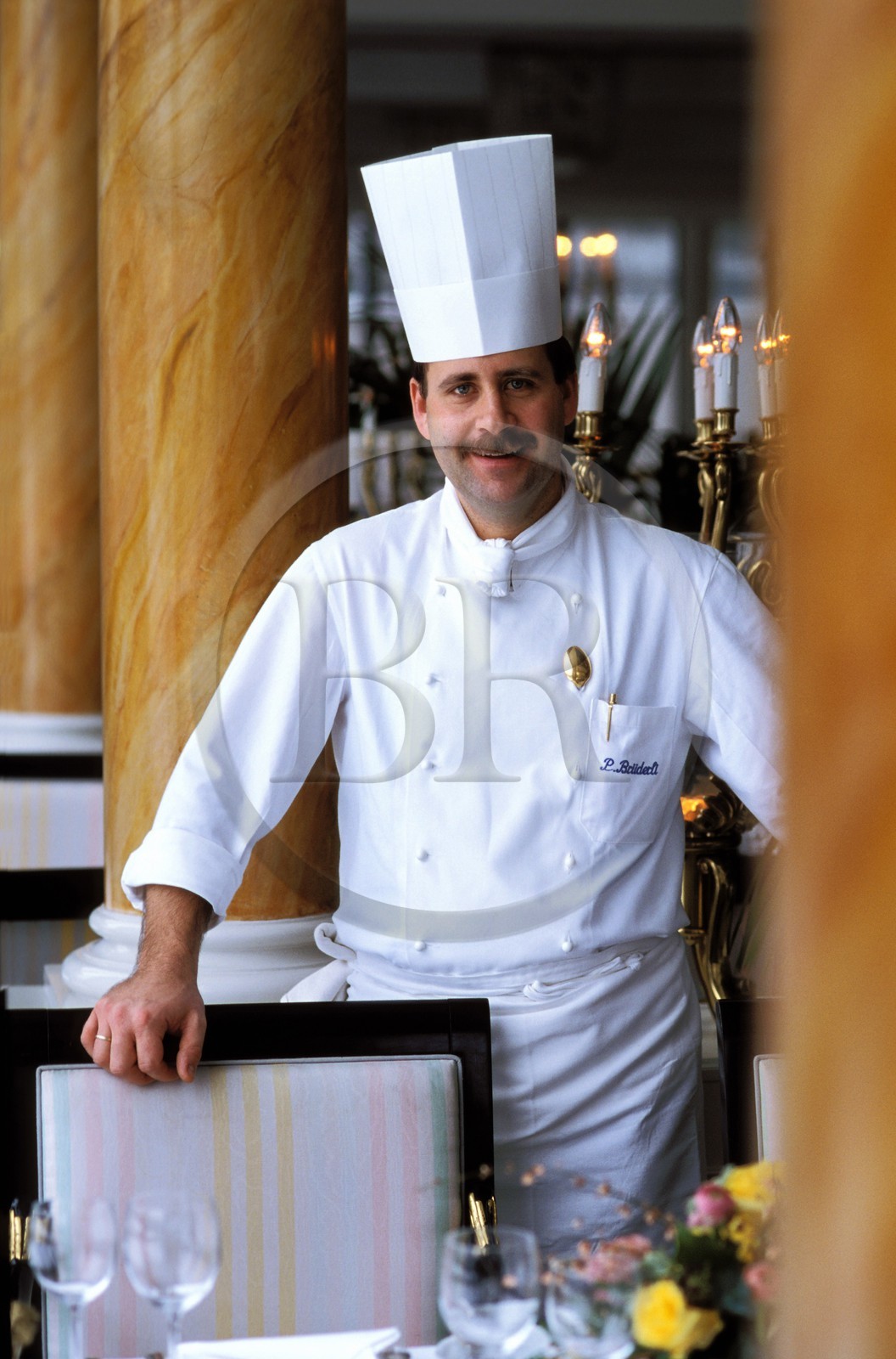 Suisse, région de Bern (Oberland Bernois), chef de l' Hôtel Victoria-Jungfrau à Interlaken