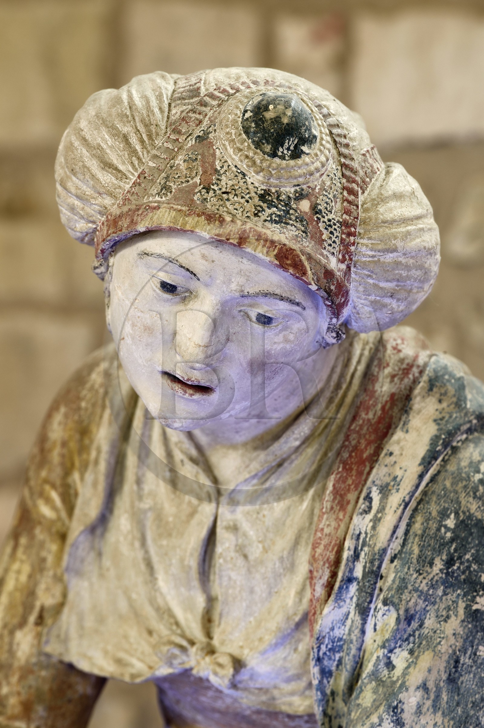 France, Meuse (55), Clermont-En-Argonne, église Saint-Didier, Sainte Femme au bonnet au sépulcre attribuée au sculpteur Ligier Richier (XVIème siècle)