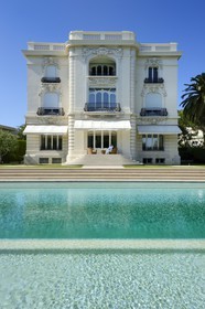 France, Alpes-Maritimes (06), Cannes, la villa La Californie où vécu Pablo Picasso, aujourd'hui renommé le Pavillon de Flore par Marina Picasso