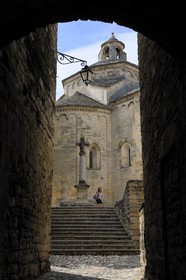 France, Hérault (34), region du Pic Saint-Loup, Saint-Martin-de-Londres, l'église romane et ancien prieuré