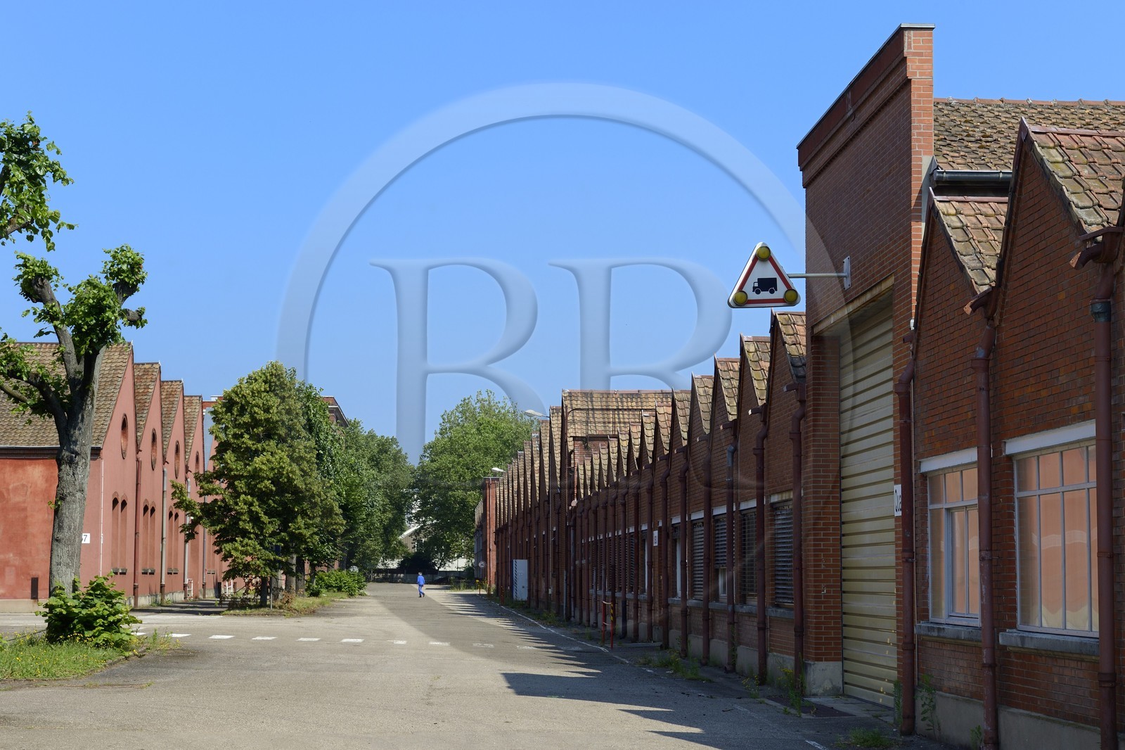 France, Haut Rhin, Mulhouse, partially deserted buildings of the DMC (Dollfus-Mieg and Company) textile company, the factory
