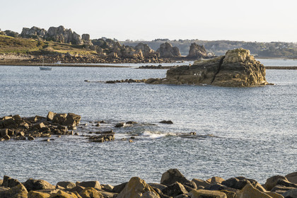 France, Cotes-d'Armor, Cote d'Ajoncs, Plougrescant, site of the Plougrescant Gouffre