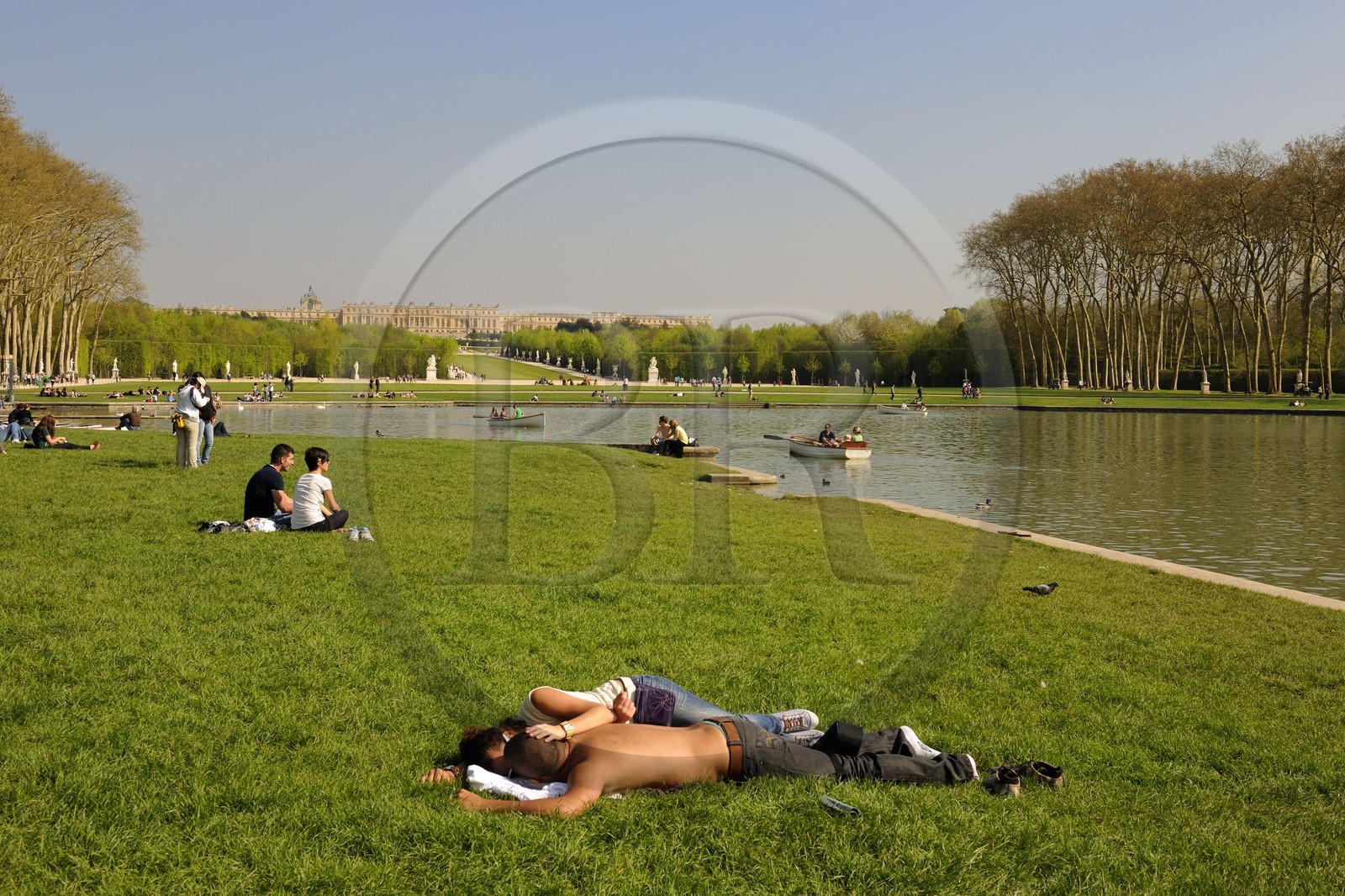 France, Yvelines, park of the Chateau de Versailles, listed as World Heritage by UNESCO, the Grand Canal then the Apollo Basin by Tuby with the Apollo's Cart and Axe du Soleil (the Sun Axis) to the castle France, Yvelines, park of the Chateau de Versailles, listed as World Heritage by UNESCO, the Grand Canal then the Apollo Basin by Tuby with the Apollo's Cart and Axe du Soleil (the Sun Axis) to the castle