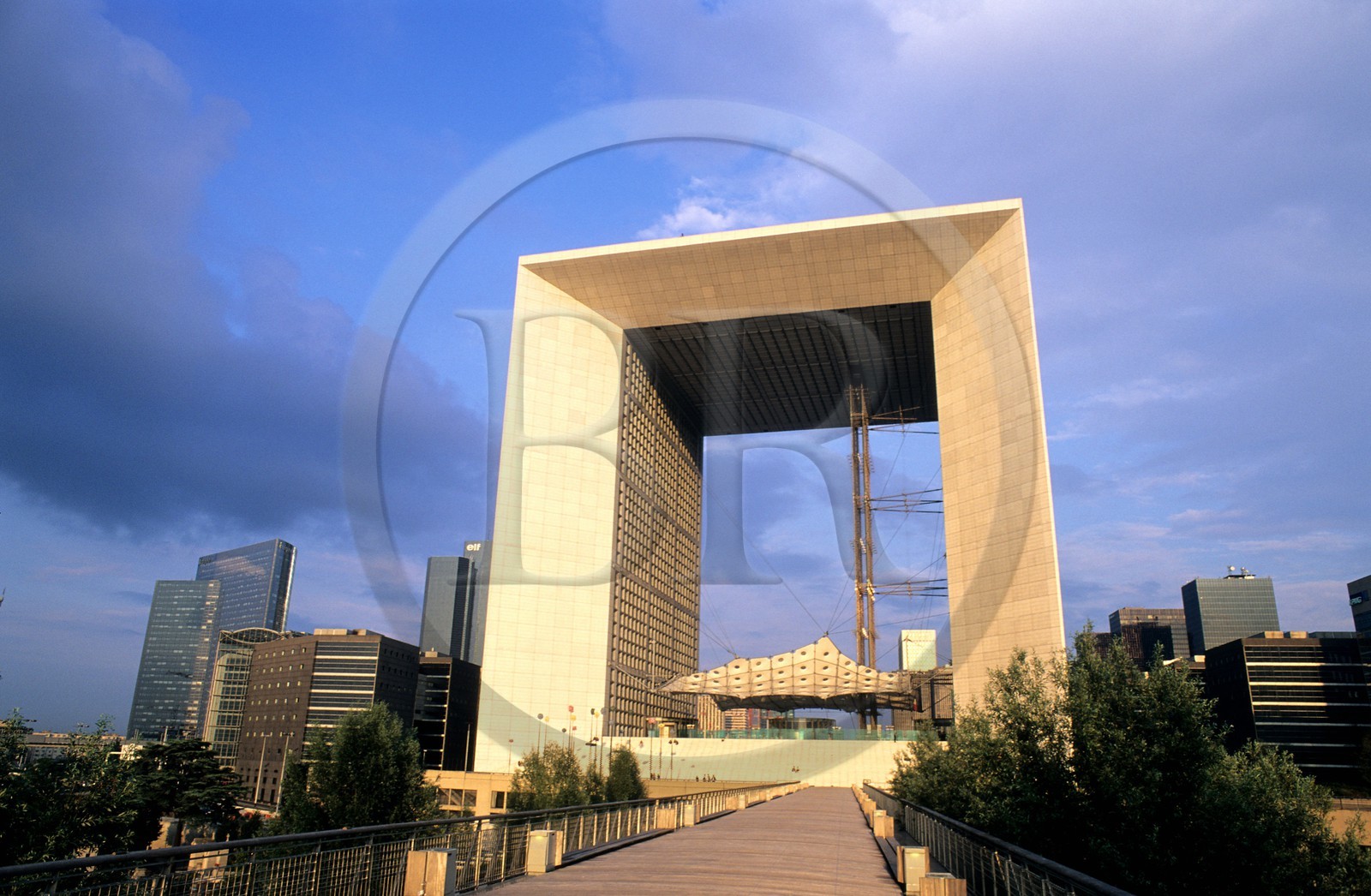 France, Paris (75), la Défense, la grande Arche de l'architecte Otto Von Spreckelsen