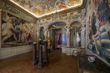 France, Alpes-Maritimes (06), Nice, quartier du Vieux Nice, Palais Lascaris du milieu XVIIe siècle, la chambre d’apparat du deuxième étage et son alcove