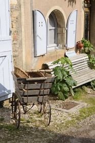 France, Côte d'Or (21), Châteauneuf-en Auxois, brocante