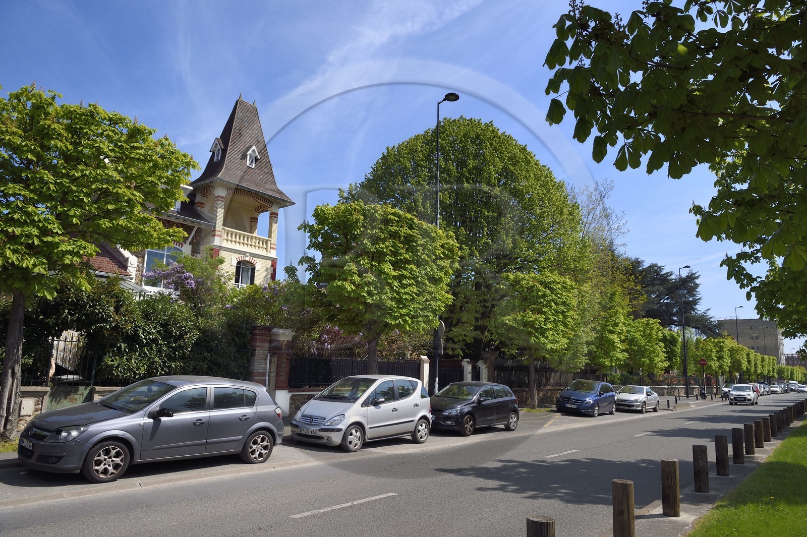 France, Val de Marne, Champigny sur Marne, residential area on the edge of the Tremblay park (parc du Tremblay)