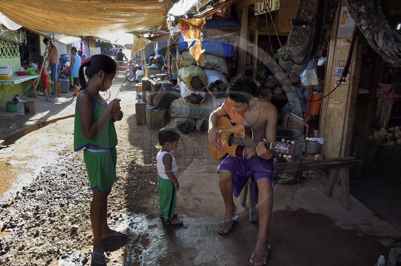 Philippines, Calamian Islands in northern Palawan, Coron Island, Coron Town, covered market