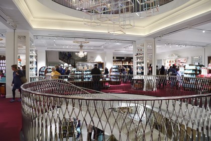 United Kingdom, London, Piccadilly, Fortnum & Mason was founded in 1707 by William Fortnum and Hugh Mason, department store specializing in high-end food products and the official supplier of the Royal Court of the United Kingdom