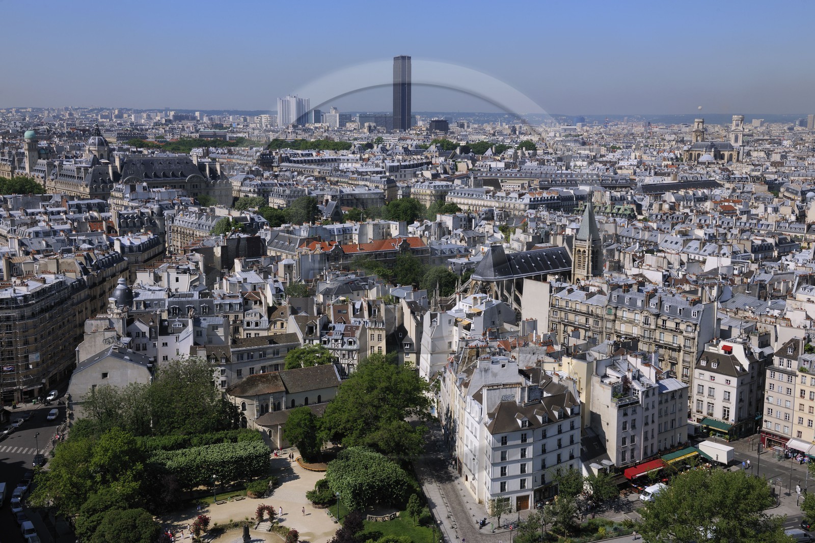 France, Paris (75), Eglise Saint-Julien-le-Pauvre et église Saint-Séverin