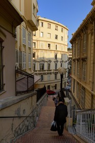 Principauté de Monaco, Monaco, escalier de l'avenue Saint Charles à la frontière de la France (Beausoleil)