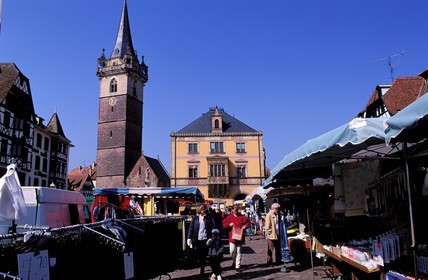 France, Bas Rhin, Obernai, market place