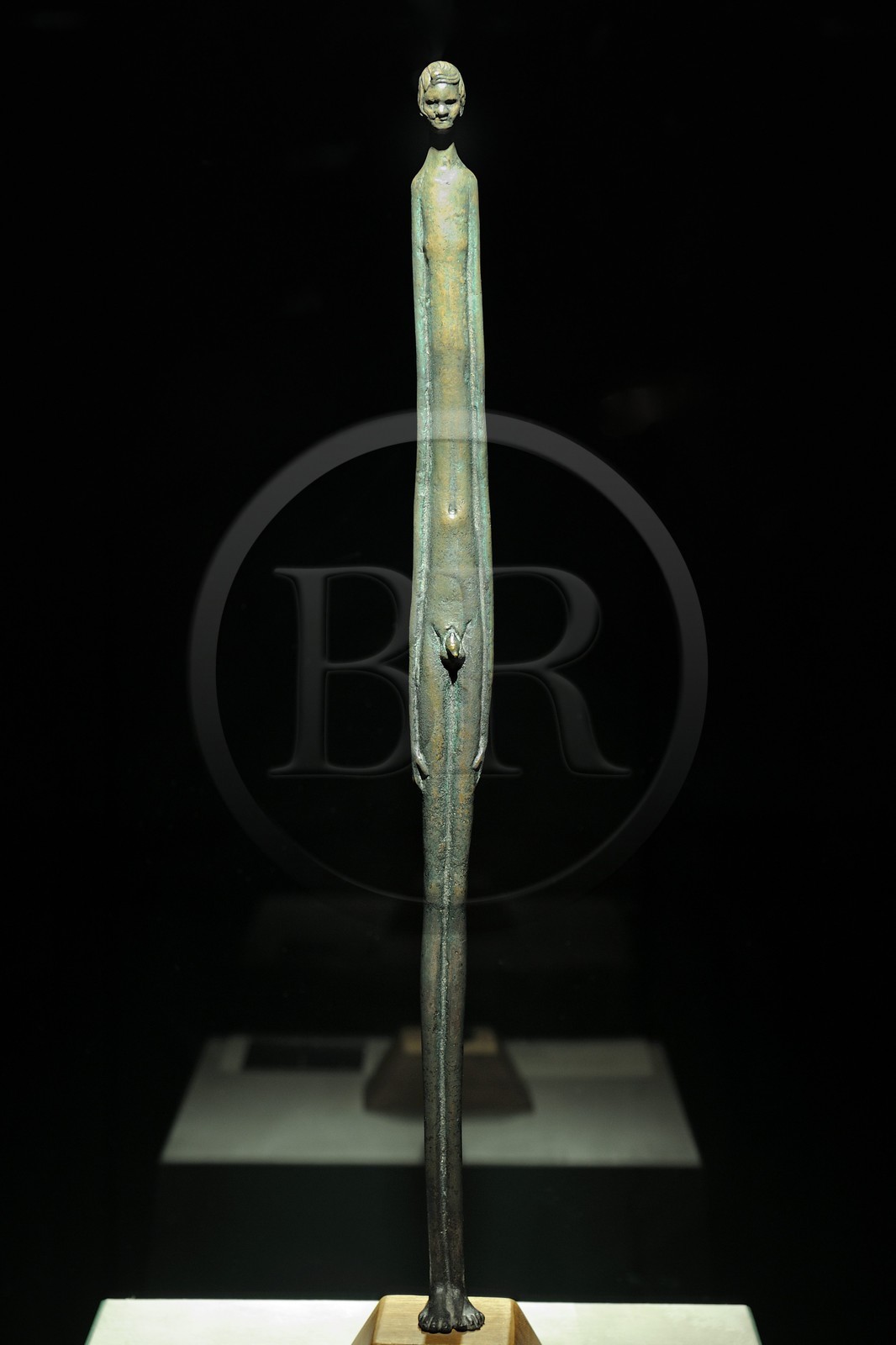 Italie, Toscane, Val di Cecina, Volterra, Museo Etrusco Guarnacci (Musée Etrusque Guarnacci), la statuette votive étrusque en bronze l'Ombre du soir (Ombra della sera) du IIIe siècle av. J.‑C.