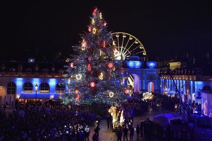 France, Meurthe-et-Moselle, Nancy, place Stanislas, the parade of Saint-Nicolas, chamôh mechanical puppet of the Paris-Benares Company