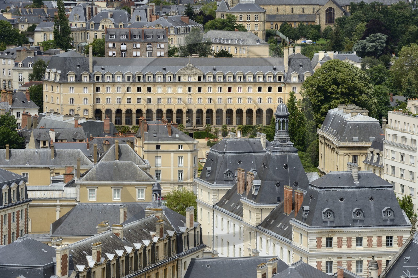 France, Ille-et-Vilaine (35), Rennes, jardin Saint-Georges, ancienne Abbaye bénédictine du XIe siècle
