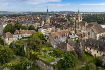 France, Yonne, regional natural park of Morvan, Avallon, the old town, the Clock Tower and the collegiate church of Saint-Lazare on the right (aerial view)