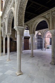 Spain, Andalusia, Seville, Casa Palacio de Guardiola at the Puerta de Jerez