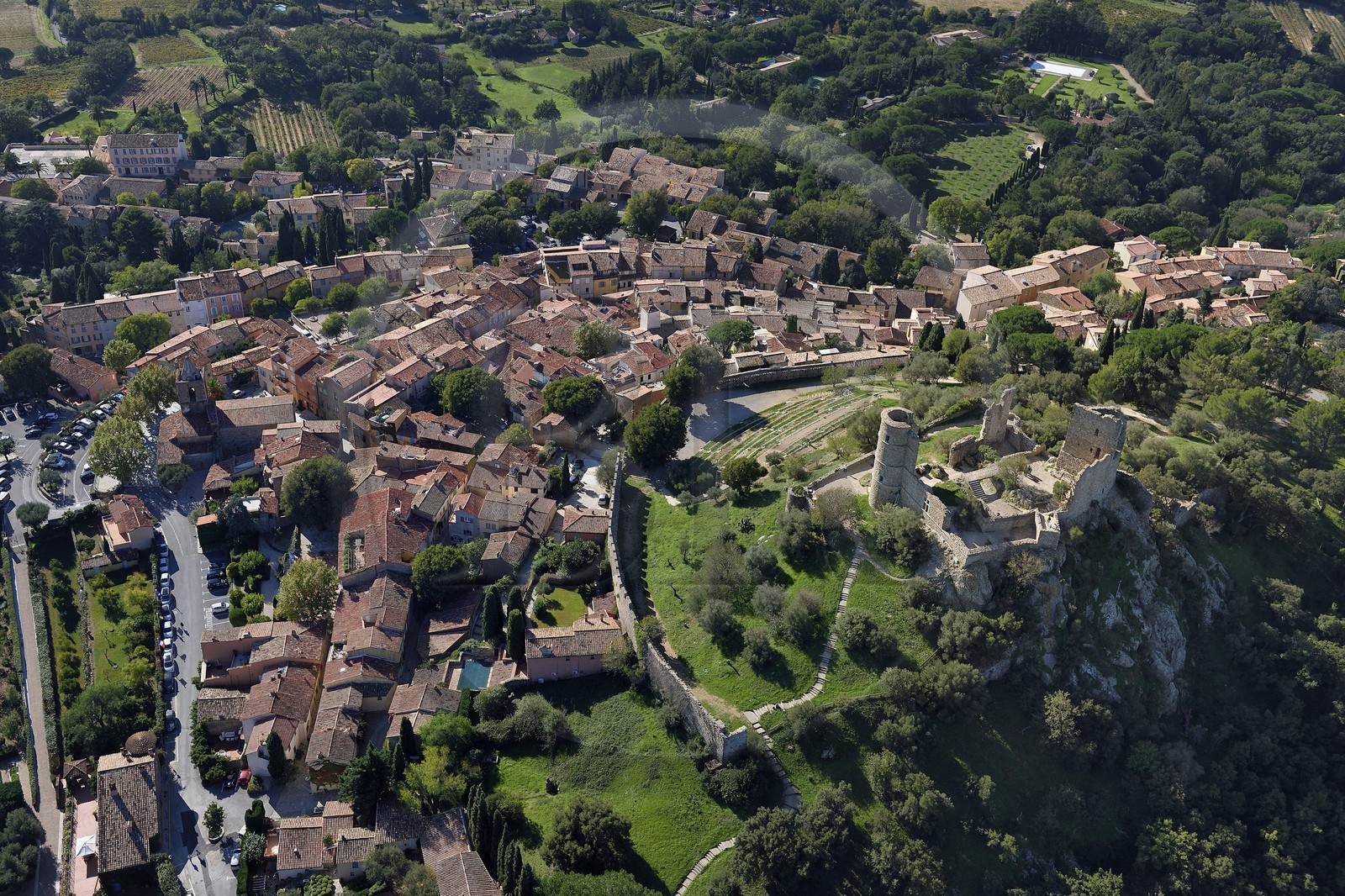 France, Var (83), Grimaud (vue aérienne)