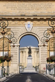 France, Herault, Montpellier, Porte du Peyrou, triomphal arch