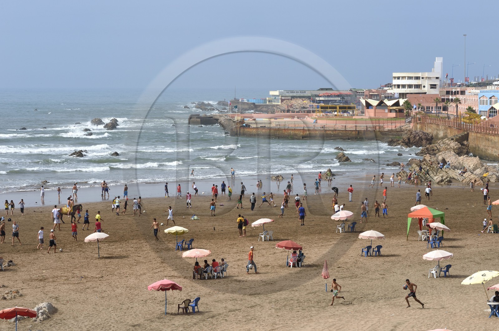 Maroc, Casablanca, plage publique du quartier de Ain Diab
