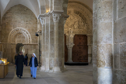 France, Yonne, regional natural park of Morvan, Vézelay, a UNESCO World Heritage site, labelled Les Plus Beaux Villages de France, starting point of one of the main ways to Santiago de Compostela, the Basilica of Saint Mary Magdalene, Brother Matteo and Sister Petra of the Jerusalem Fraternity in the narthex